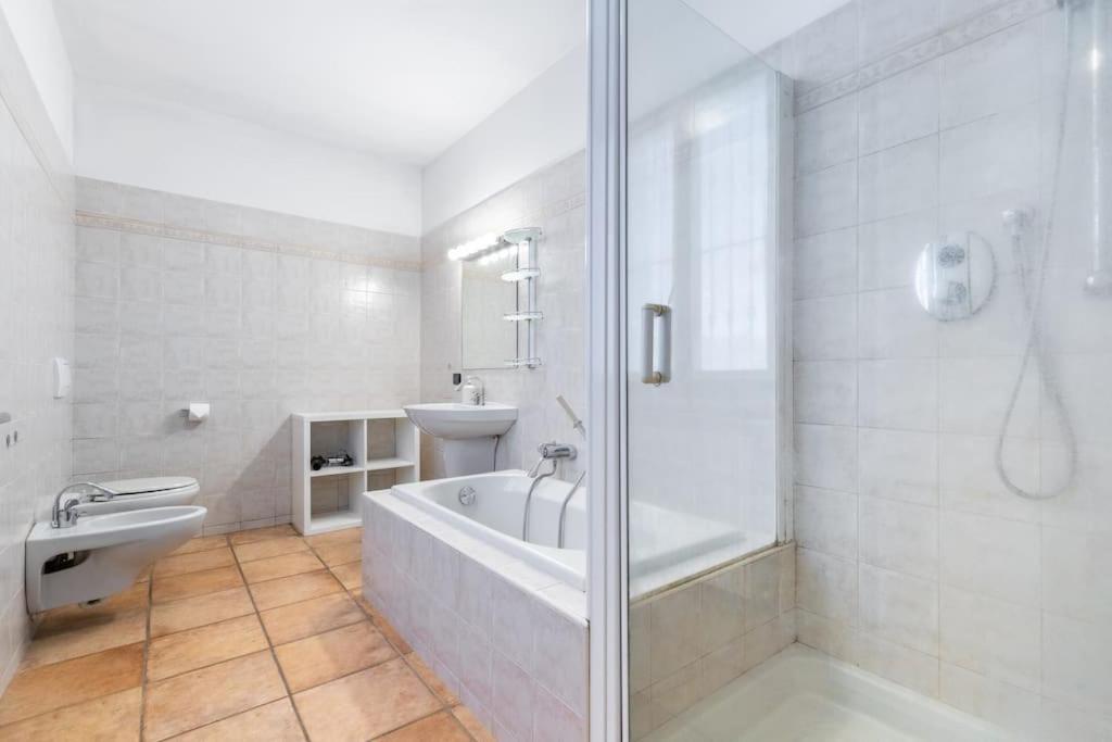 הוילה Canove Cascina Abbona - Cascina Storica A 15 Min. Da Alba מראה חיצוני תמונה